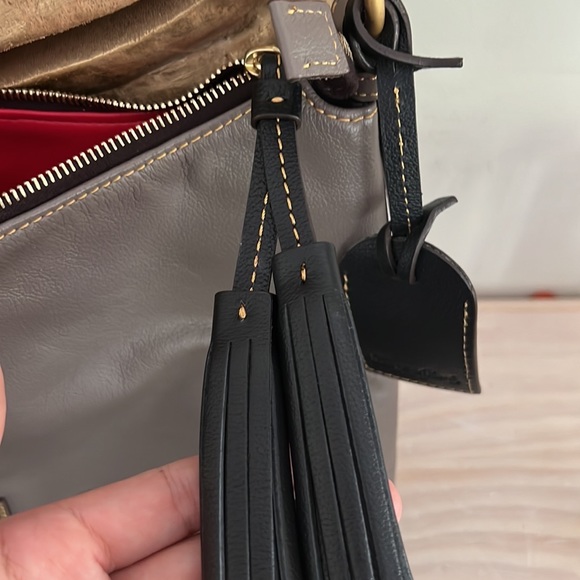 Authentic 100 genuine Pure Leather Dooney Burke hobo Bag - Picture 11 of 16